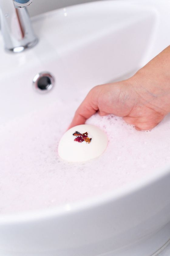 Rose bath bomb in pink foam