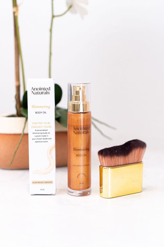 Golden Shimmering Body Oil with brush